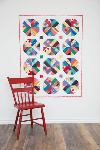 Crib Size Retro Sunnyside Ave Quilt