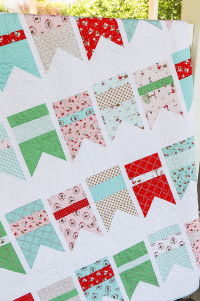Twin Summer Bunting Quilt