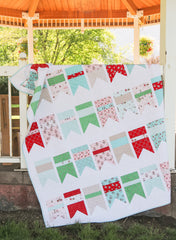 Twin Summer Bunting Quilt